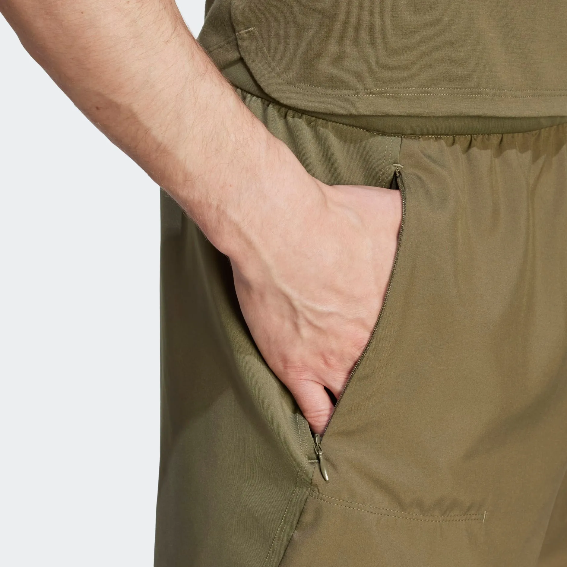 ADIDAS DESIGNED FOR TRAINING SHORTS - IL1437