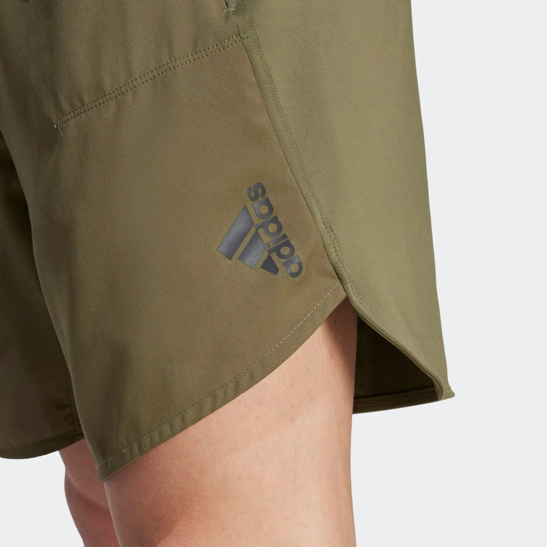 ADIDAS DESIGNED FOR TRAINING SHORTS - IL1437