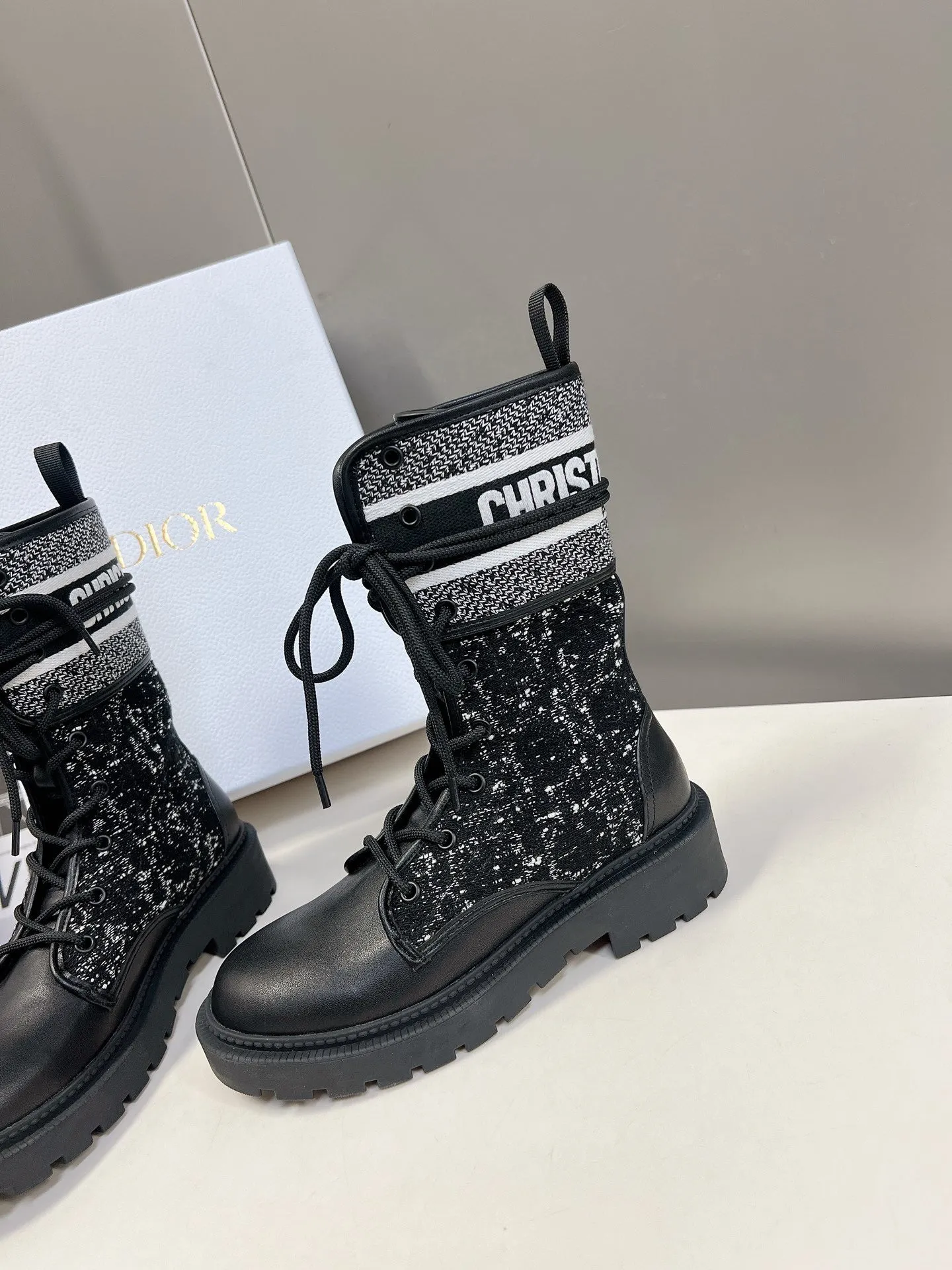 SE1263 D-Major Ankle Boot / Size5-10