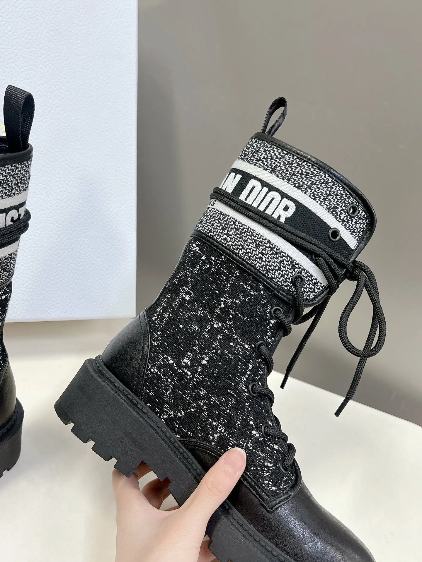 SE1263 D-Major Ankle Boot / Size5-10