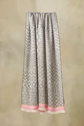 Tessira Shawl Baby Alpaca Color White & Black