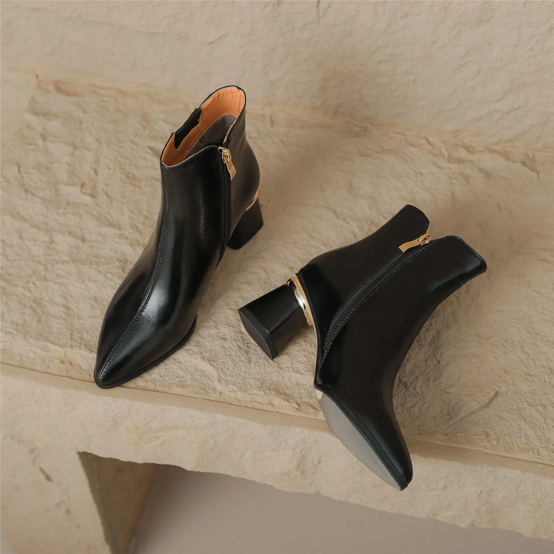 TinaCus Women's Pointed Toe Side Zip Up Genuine Leather Handmade Chunky Heels Ankle Boots