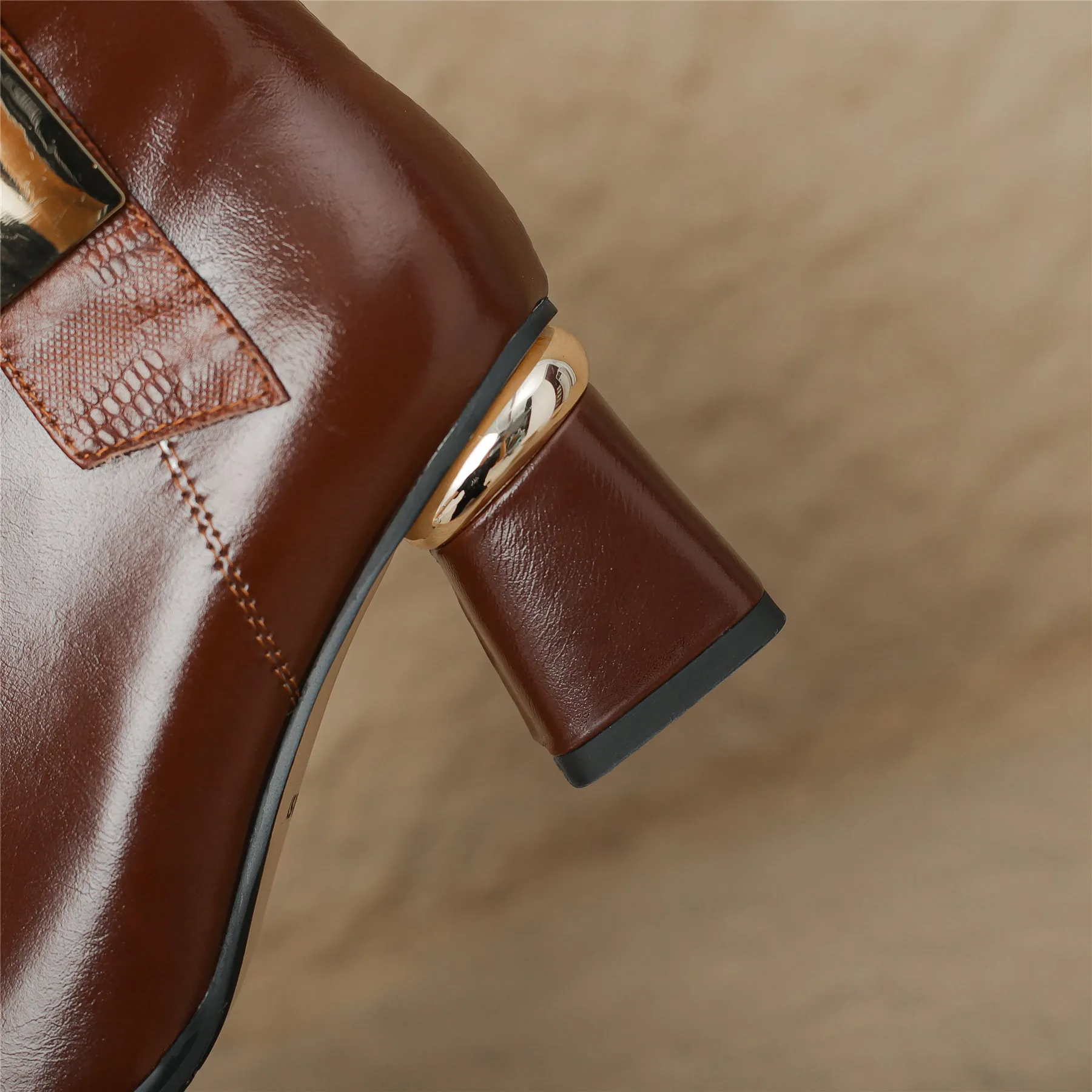 TinaCus Women's Pointed Toe Side Zip Up Genuine Leather Handmade Chunky Heels Ankle Boots