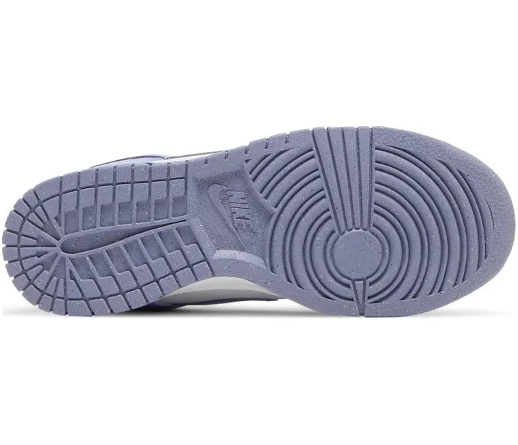 Women's Nike Dunk Low (Lilac)